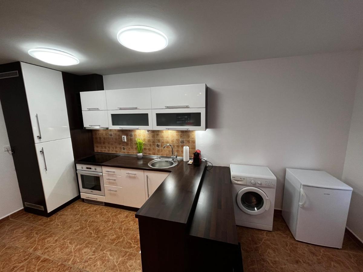 Apartman Nico Дунайска-Стреда Экстерьер фото