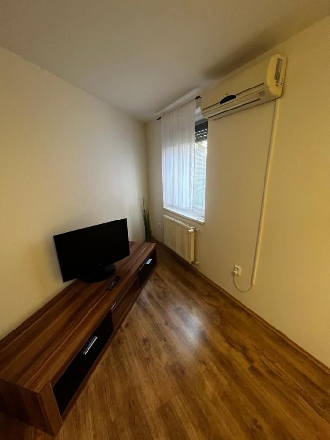 Apartman Nico Дунайска-Стреда Экстерьер фото
